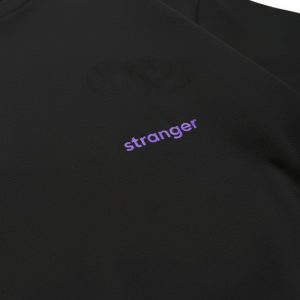 Alternative view of STRANGER / BLACK